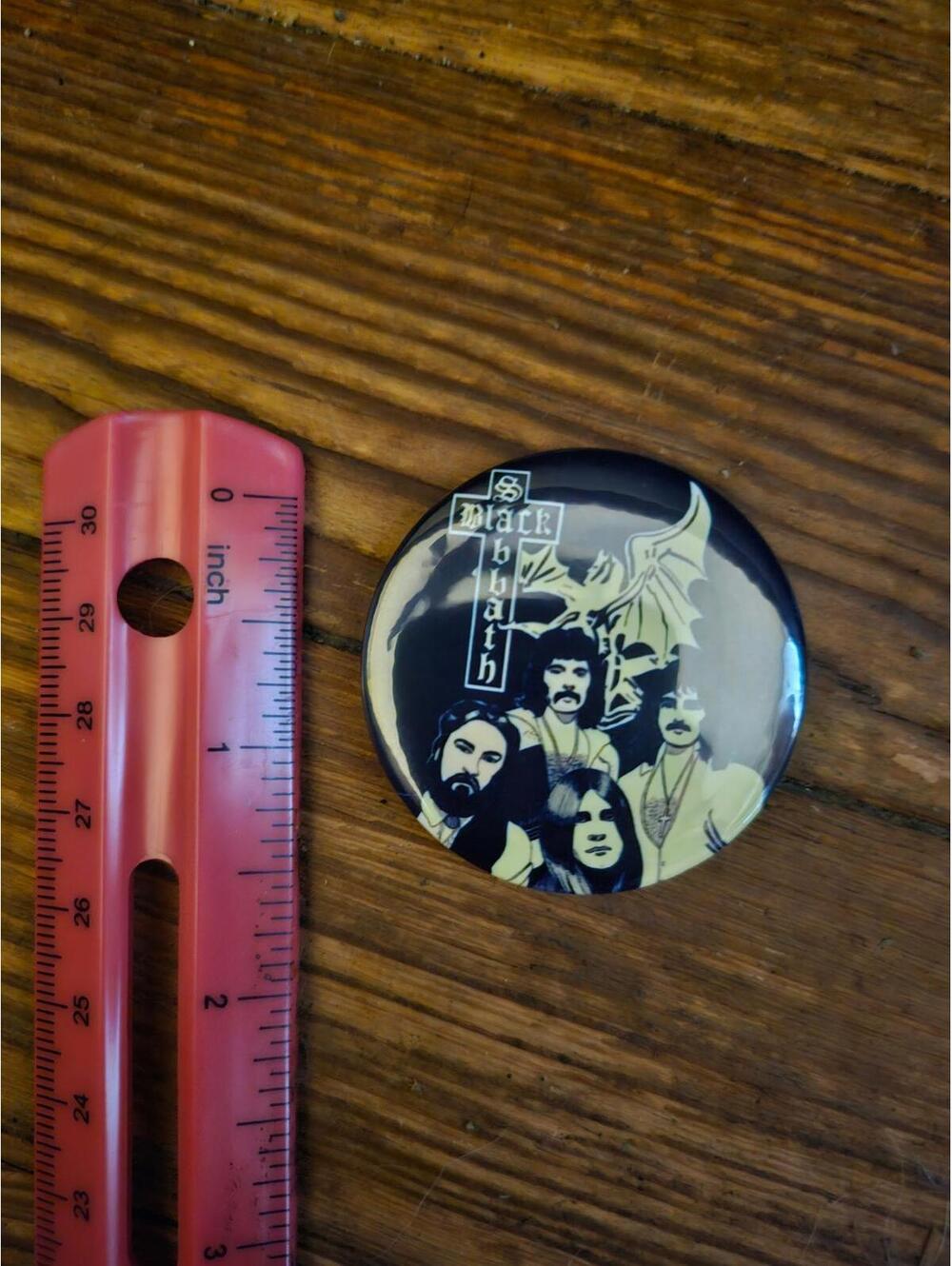 Black Sabbath with Ozzy Osbourne - band photo - button/pin - NEW